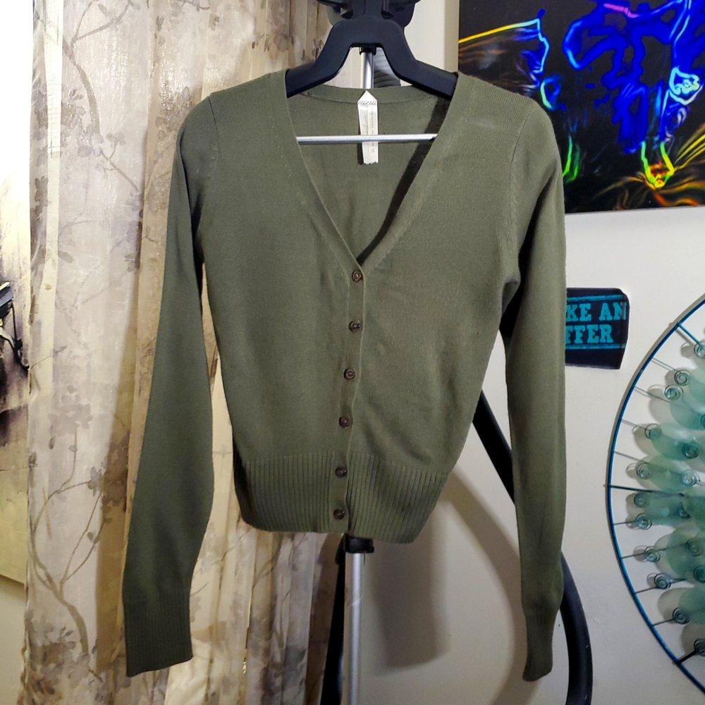 Active Basic Sweater